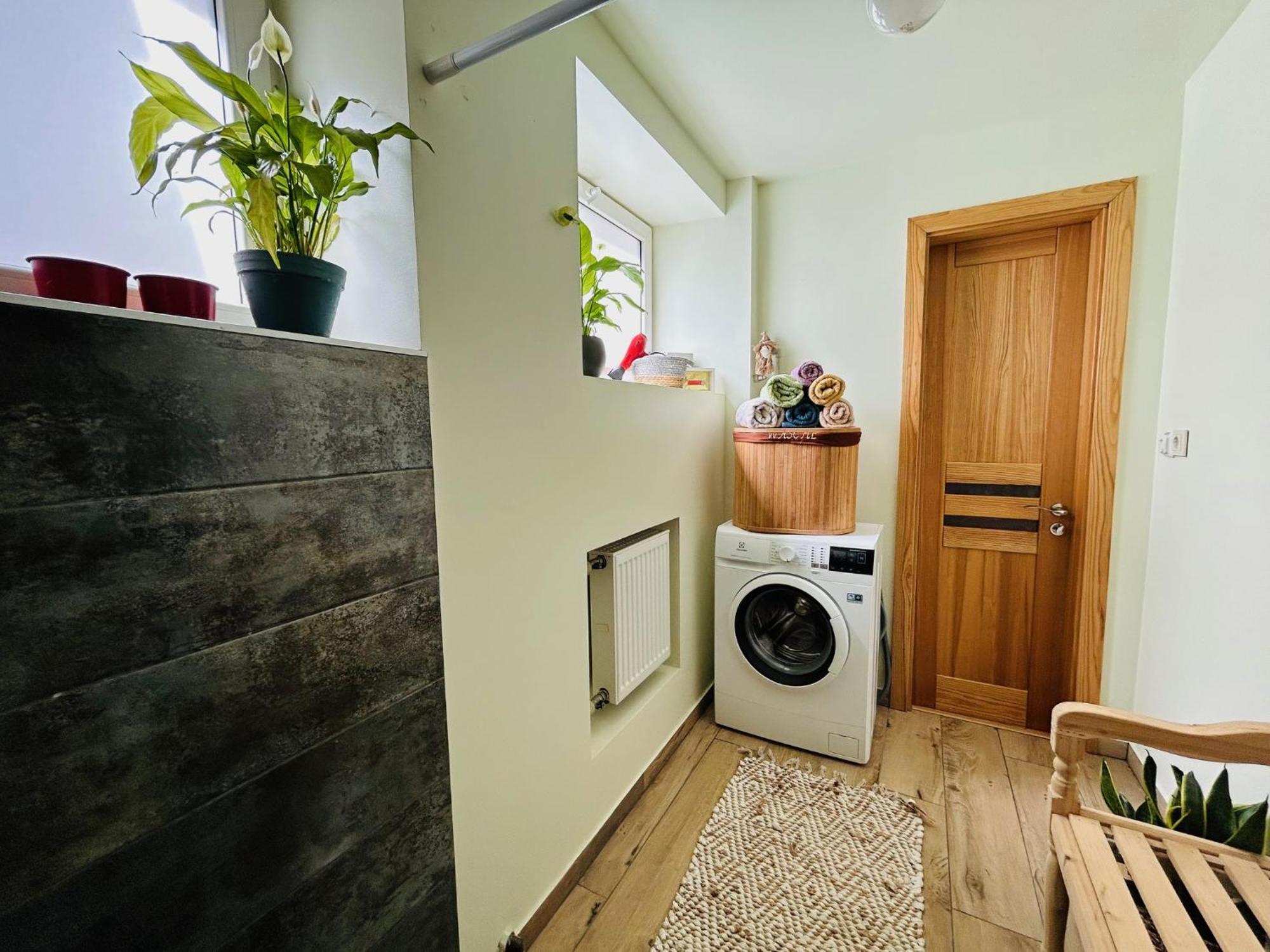 קובנה Three Bedroom With Two Terraces For 7People+Baby מראה חיצוני תמונה